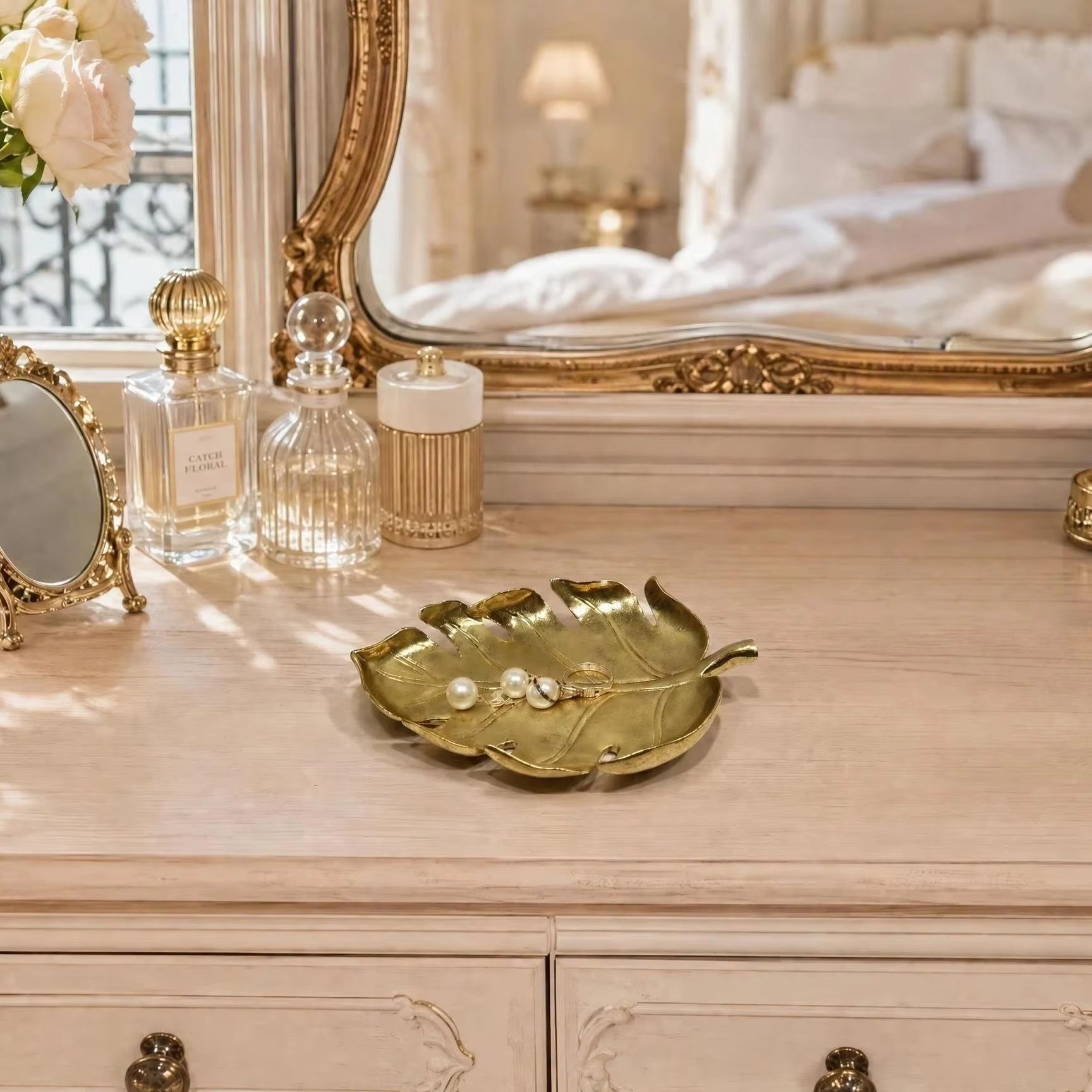 Hafif Lüks Altın Yaprak Saklam - Luxury Lifestyle Items incelemesi ve fiyatı